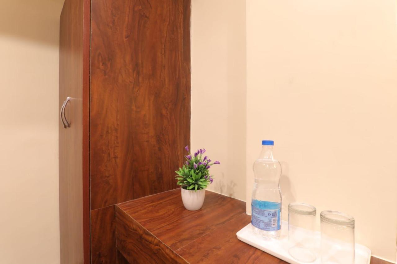 Hotel Blueark Lucknow Extérieur photo